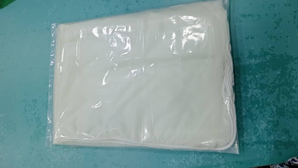 غطاء الأشجار الأبيض 